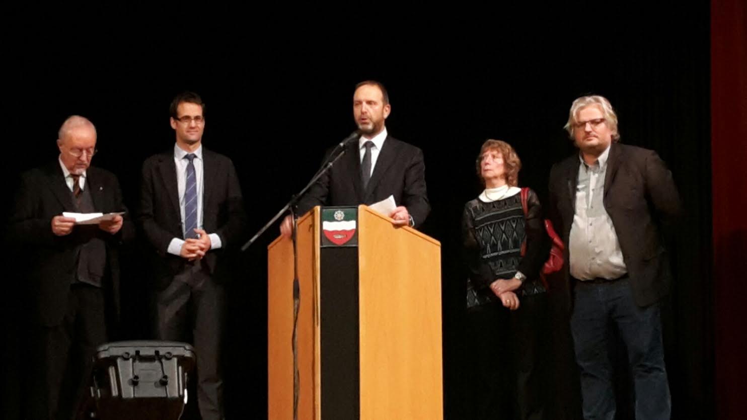 discours lors des promotions citoyennes du 3 mars 2016 en présence de Pierre Ronget, Antonio Hodger, Thierry Apothéloz, Monique Mattenberger et Yvan Rochat